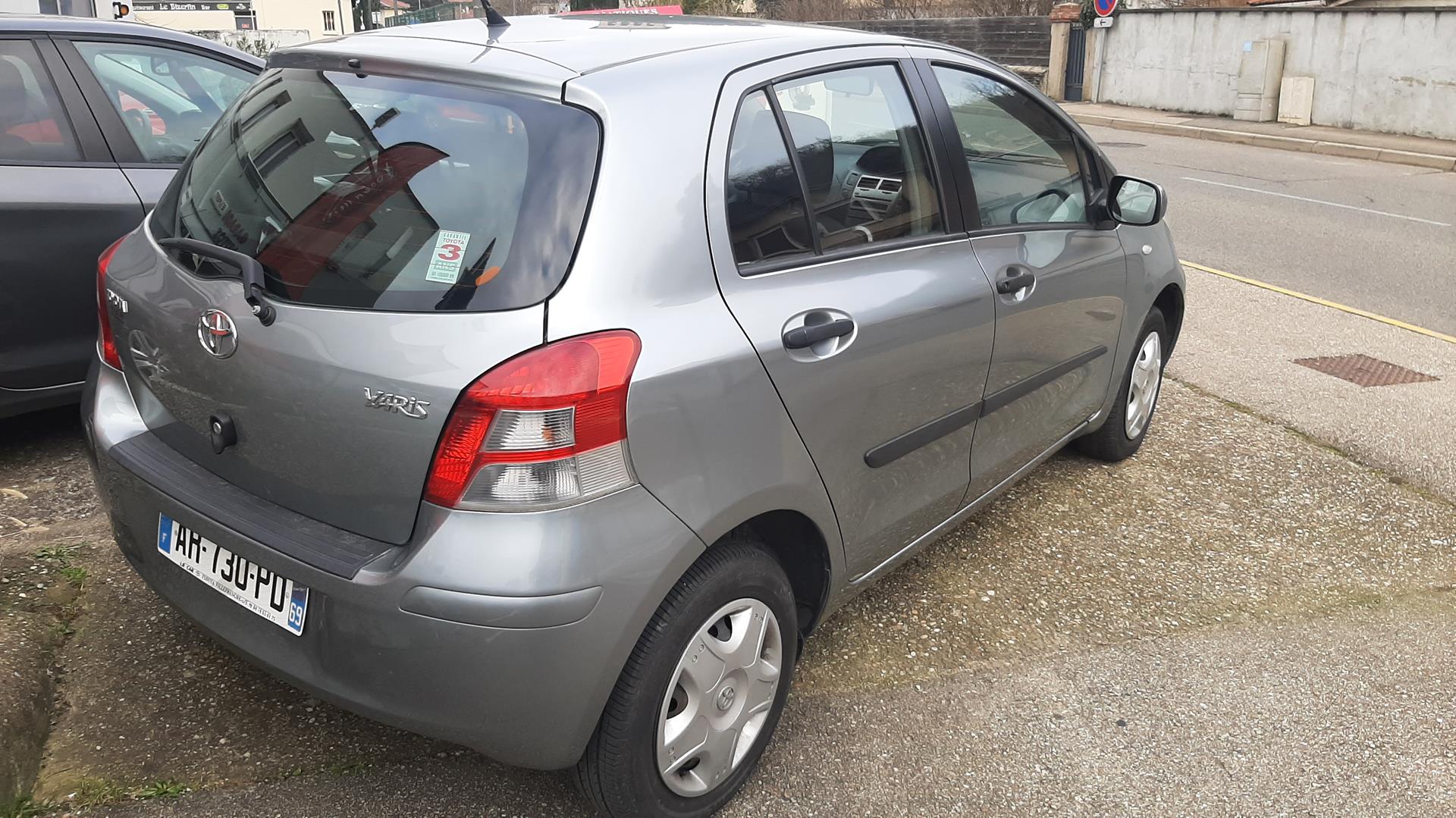 photos de la voiture en question