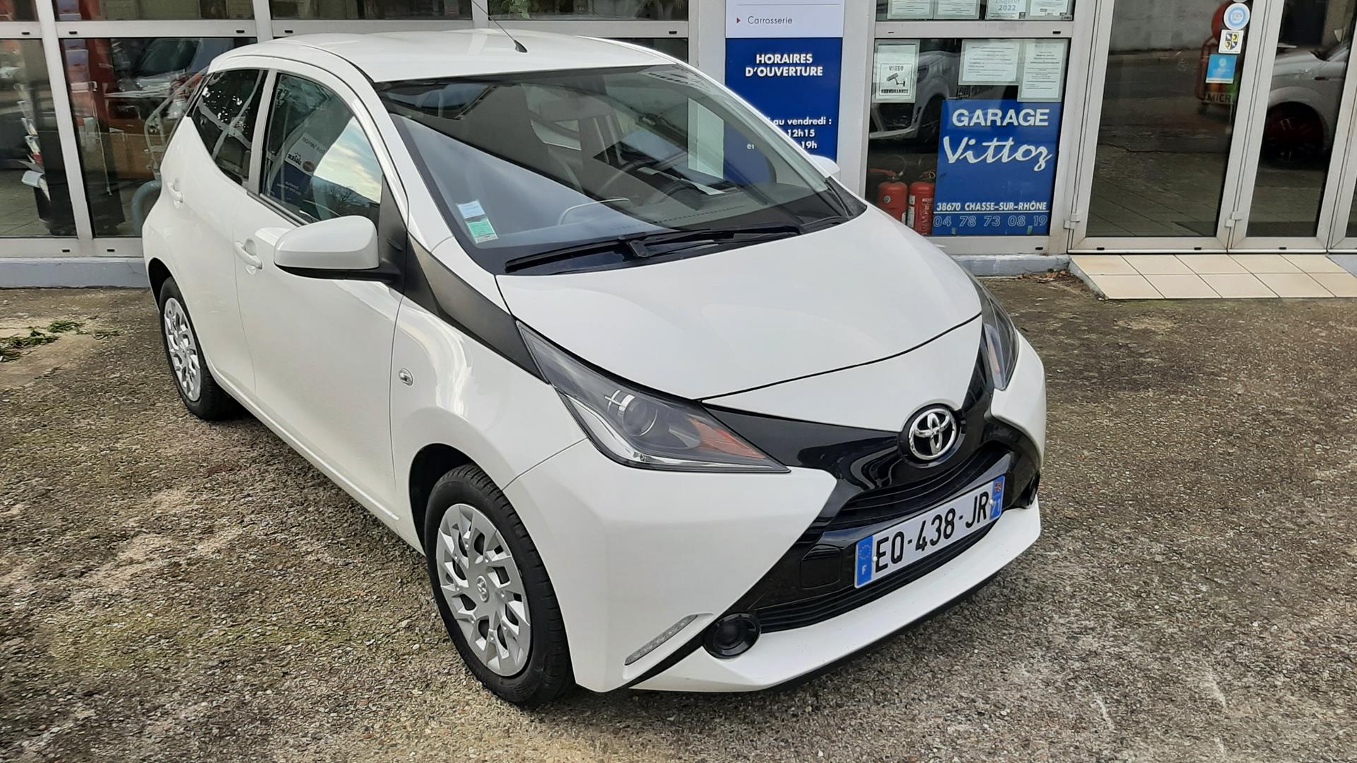 photos de la voiture en question