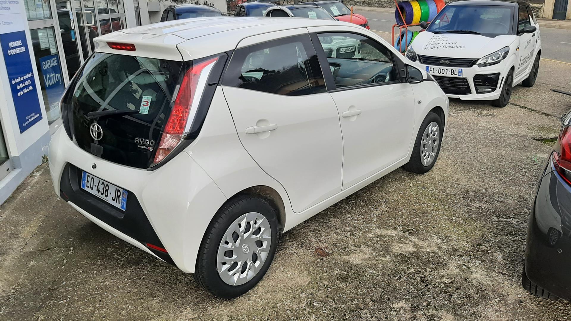 photos de la voiture en question