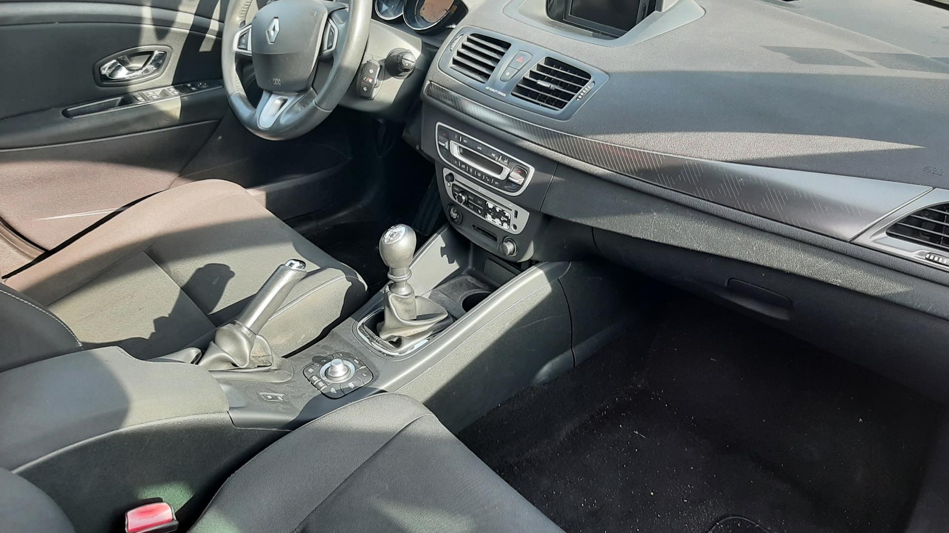 photos de la voiture en question