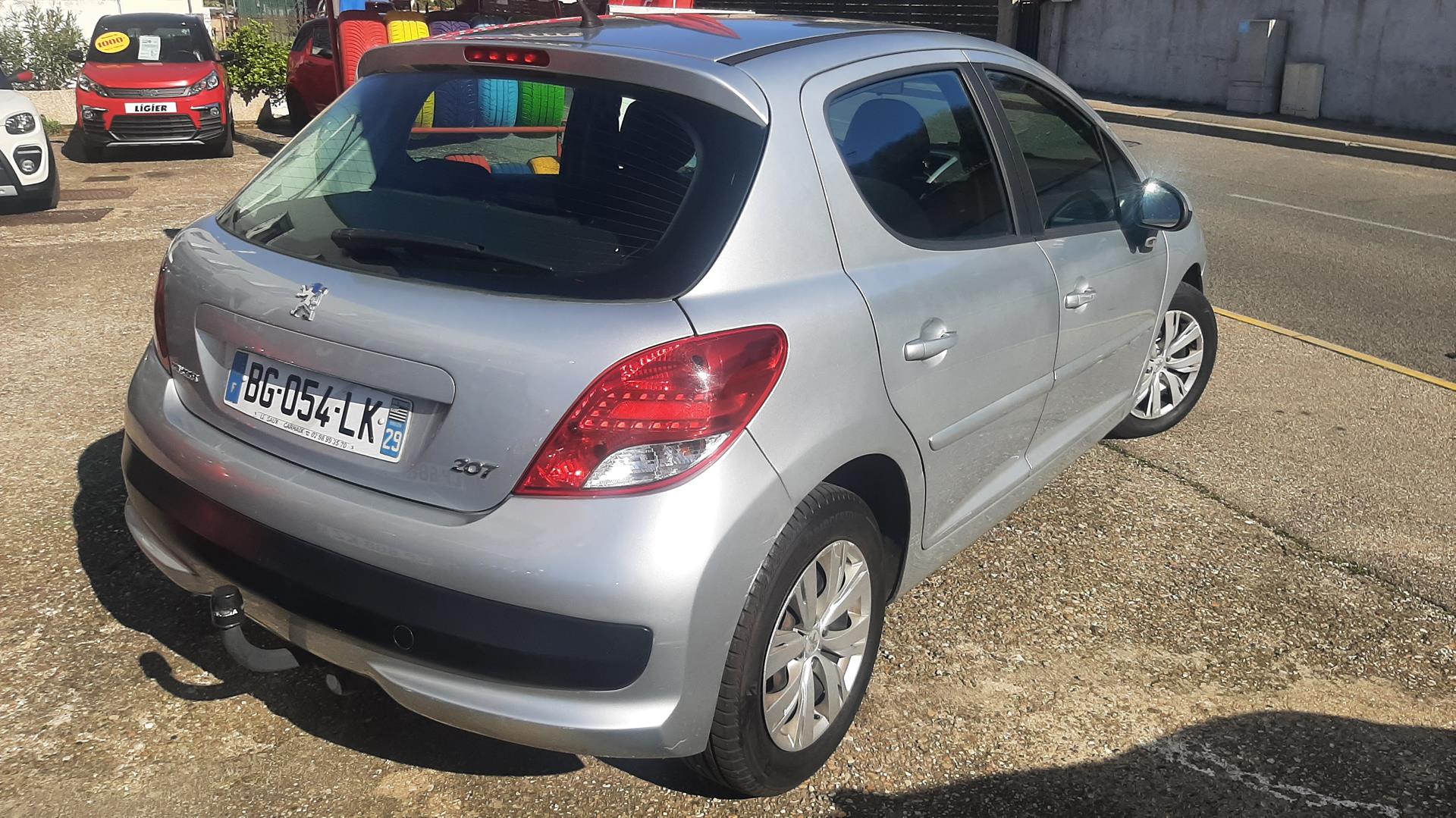 photos de la voiture en question