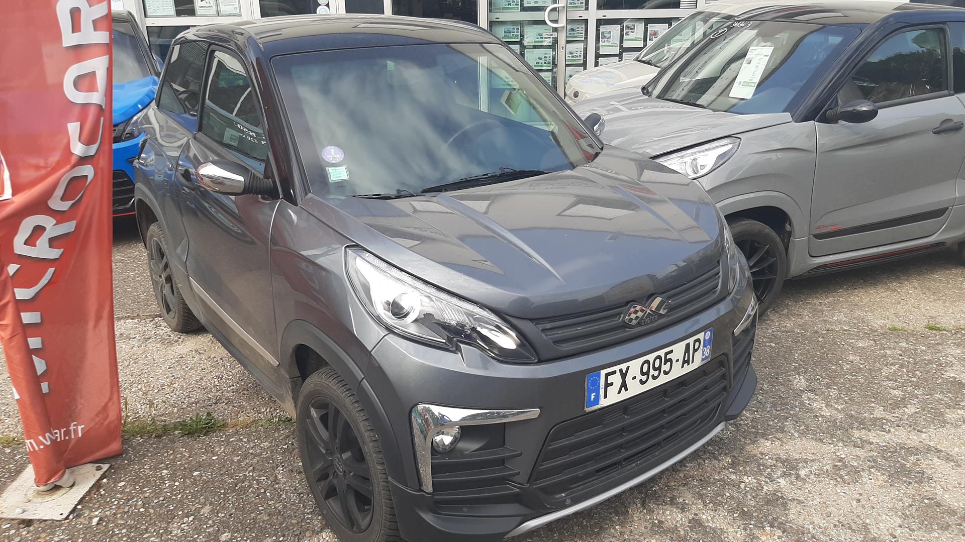 photos de la voiture en question