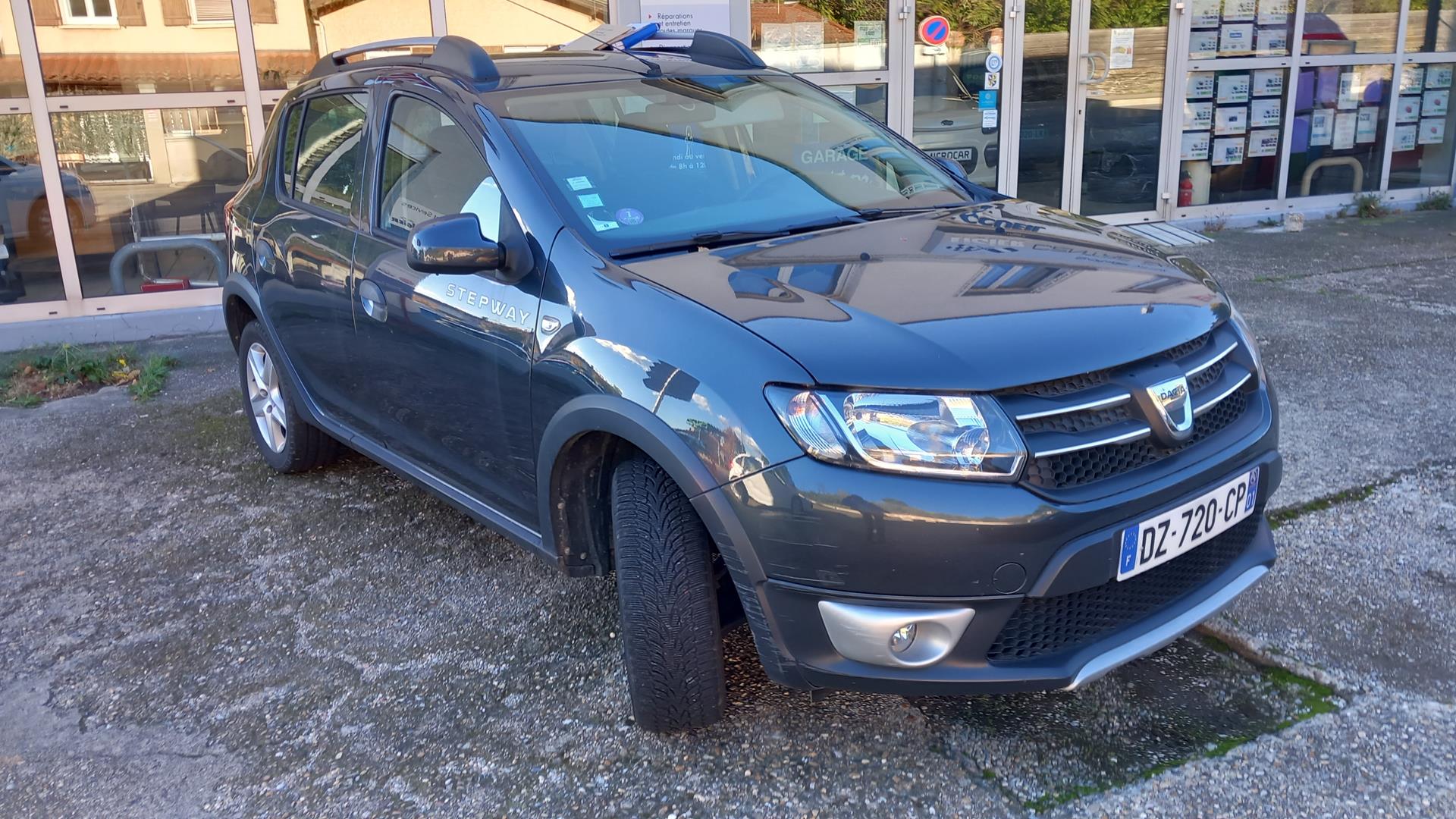 photos de la voiture en question